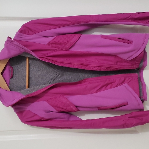 Lululemon Kanto Catch Me Run Jacket - Picture 3 of 4